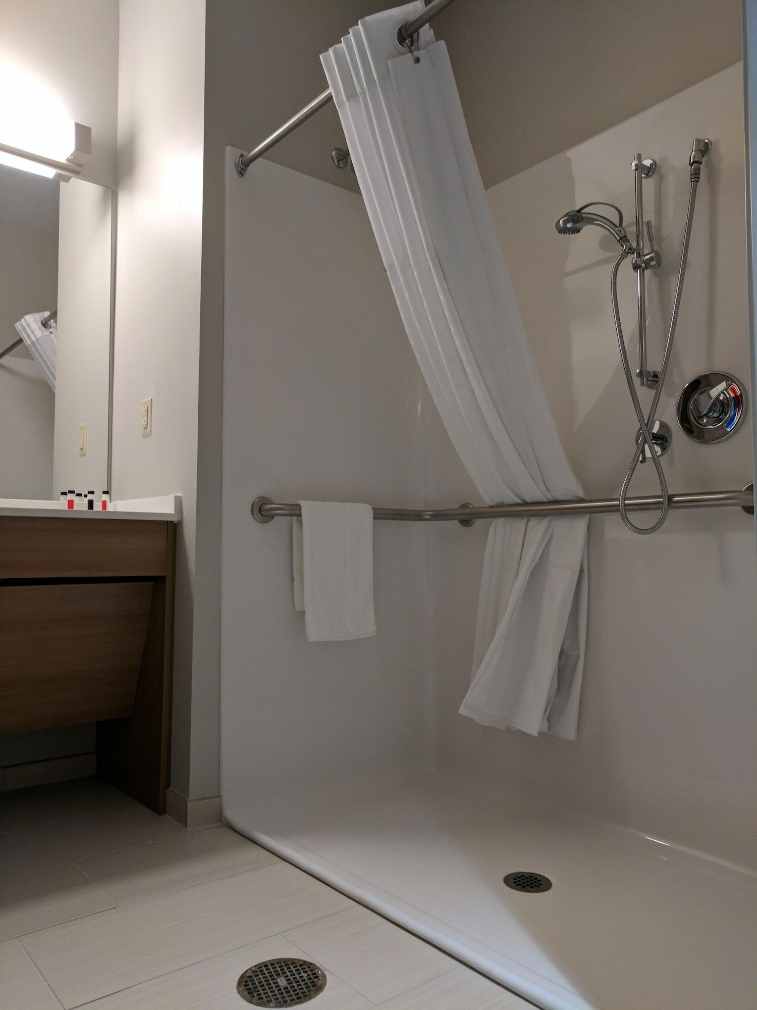 Microtel Inn & Suites By Wyndham Clarion Dış mekan fotoğraf