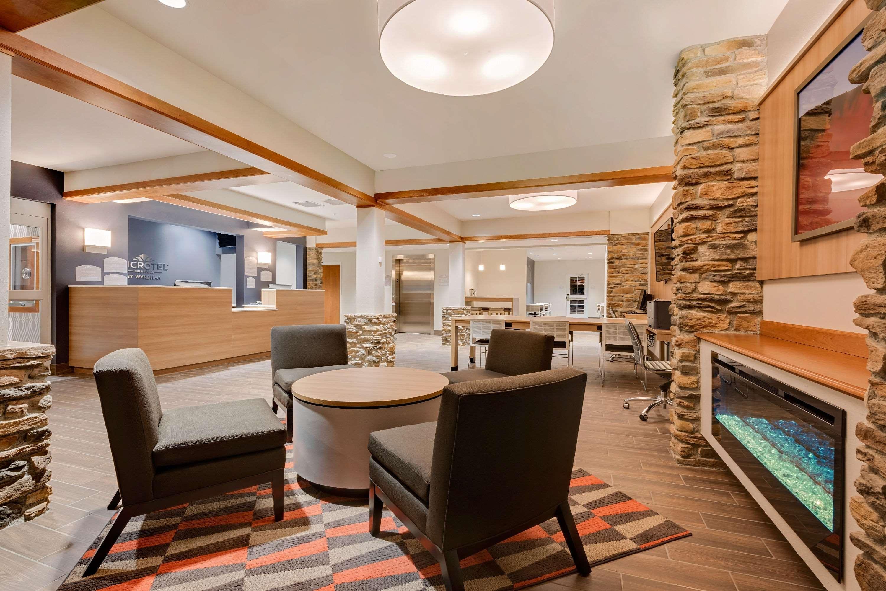 Microtel Inn & Suites By Wyndham Clarion Dış mekan fotoğraf